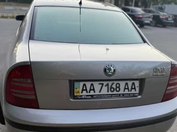 Авто Skoda Superb 2006 № 7819638