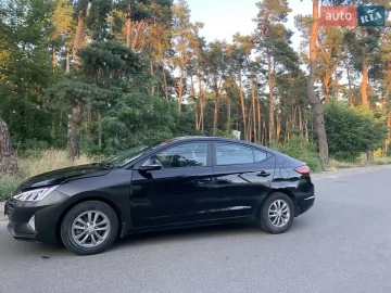 Авто Hyundai Elantra 2019 № 7819667