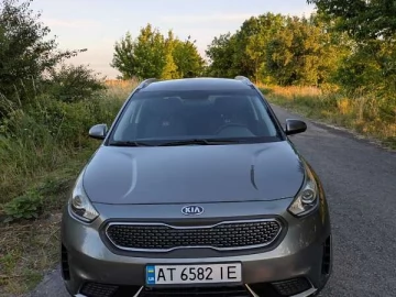 Авто KIA Niro 2017 № 7819740