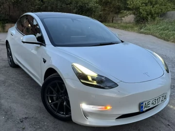 Авто Tesla Model 3 2022 № 7819956