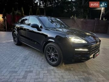 Авто Porsche Cayenne Coupe 2023 № 7819962