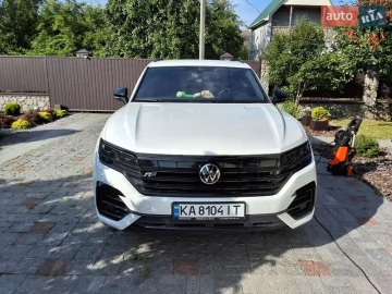 Авто Volkswagen Touareg 2020 № 7820034