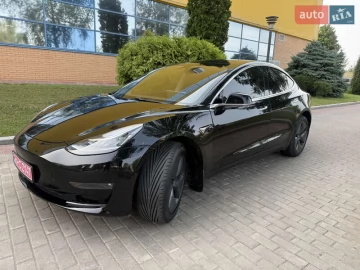 Авто Tesla Model 3 2020 № 7820074
