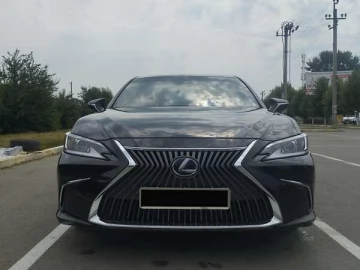 Авто Lexus Es 2018 № 7820088