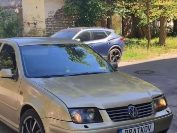 Авто Volkswagen Bora 2002 № 7820100