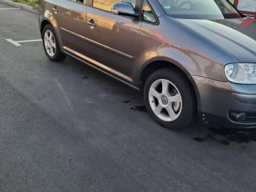 Авто Volkswagen Touran 2005 № 7820108