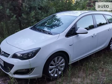 Авто Opel Astra 2012 № 7820181
