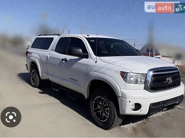 Авто Toyota Tundra 2012 № 7820221