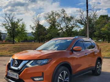 Авто Nissan Rogue 2018 № 7820223