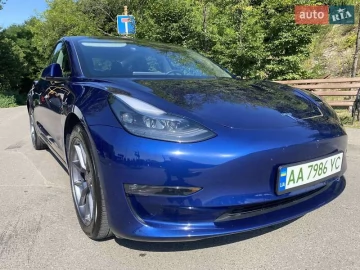 Авто Tesla Model 3 2023 № 7820233