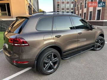 Авто Volkswagen Touareg 2014 № 7820236