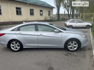 Авто Hyundai Sonata 2011 № 7820271
