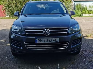 Авто Volkswagen Touareg 2012 № 7820322