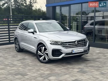 Авто Volkswagen Touareg 2022 № 7820345