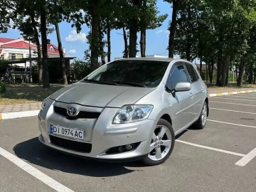 Авто Toyota Auris 2007 № 7820373