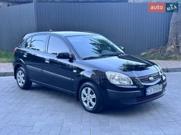 Авто KIA Rio 2009 № 7820379