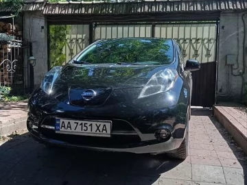 Авто Nissan Leaf 2013 № 7820399