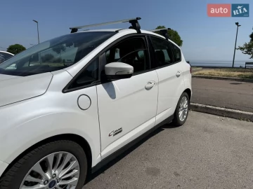 Авто Ford C-Max 2017 № 7820479