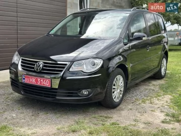 Авто Volkswagen Touran 2009 № 7820569
