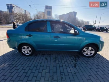 Авто Chevrolet Aveo 2008 № 7820721