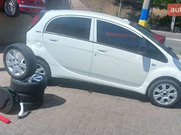 Авто Peugeot Ion 2015 № 7820745