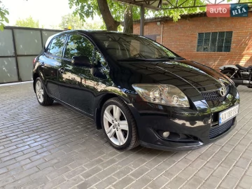 Авто Toyota Auris 2007 № 7820796