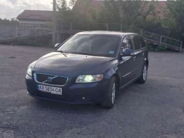 Авто Volvo V50 2009 № 7821000