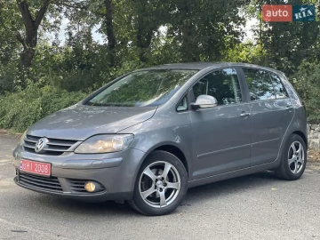 Авто Volkswagen Golf Plus 2007 № 7821007