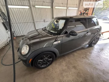 Авто MINI Hatch 2011 № 7821020
