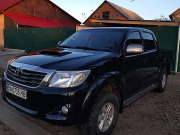 Авто Toyota Hilux 2014 № 7821095