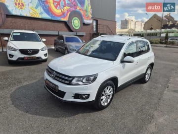 Авто Volkswagen Tiguan 2015 № 7821097
