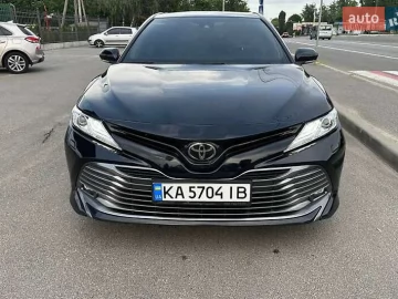 Авто Toyota Camry 2018 № 7821102