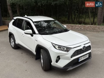 Авто Toyota Rav4 2021 № 7821135