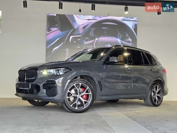 Авто BMW X5 2022 № 7821368