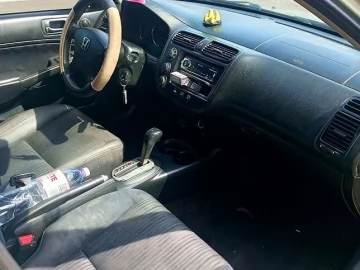 Авто Honda Civic 2004 № 7821397
