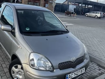 Авто Toyota Yaris 2004 № 7821403
