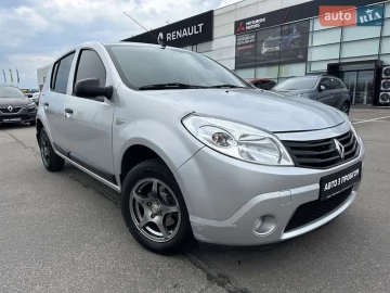 Авто Renault Sandero 2010 № 7821427