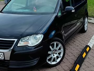 Авто Volkswagen Touran 2007 № 7821434