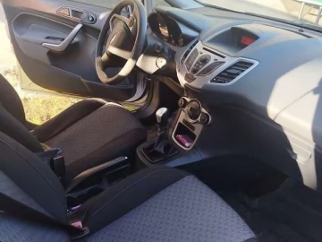 Авто Ford Fiesta 2009 № 7821444
