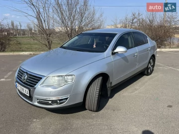 Авто Volkswagen Passat 2010 № 7821466