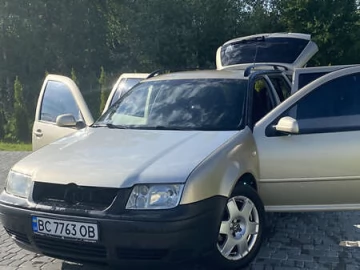 Авто Volkswagen Bora 2001 № 7821617