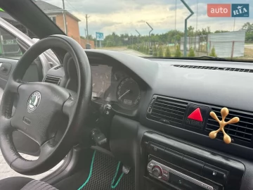 Авто Skoda Octavia 2002 № 7821636