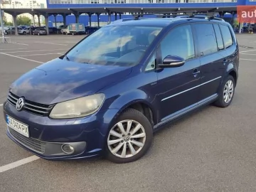 Авто Volkswagen Touran 2011 № 7821741