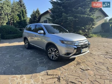 Авто Mitsubishi Outlander 2017 № 7821805