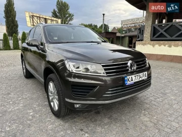 Авто Volkswagen Touareg 2017 № 7821856