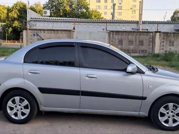 Авто KIA Rio 2006 № 7821902