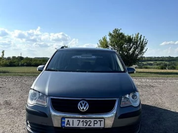 Авто Volkswagen Touran 2007 № 7821944