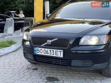 Авто Volvo V50 2005 № 7822079
