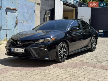 Авто Toyota Camry 2023 № 7822147