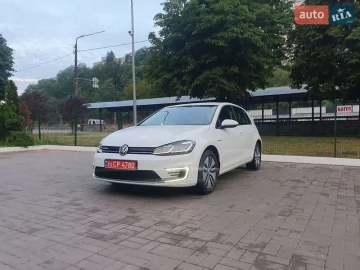Авто Volkswagen E-Golf 2018 № 7822156